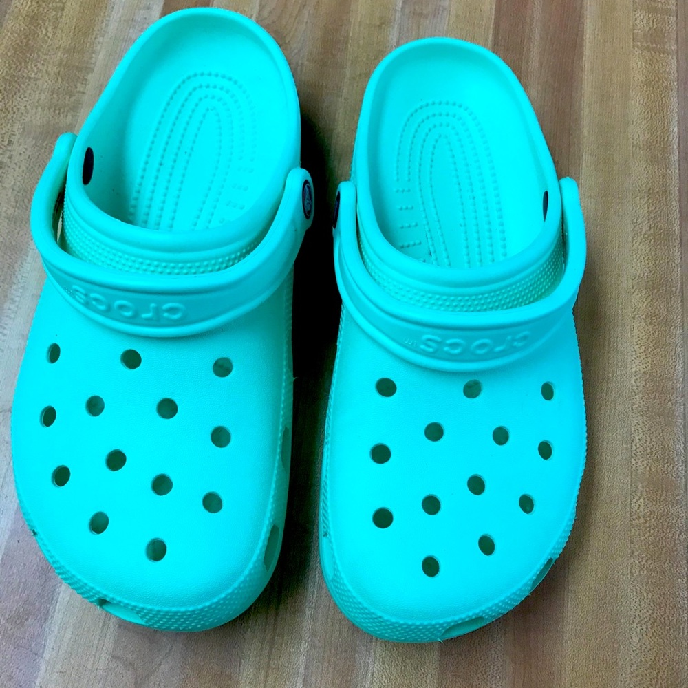 Crocs